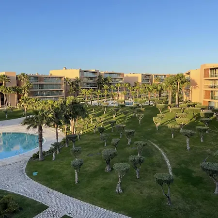 Herdade Dos Salgados, T3 8e-1c, Lagoas Albufeira